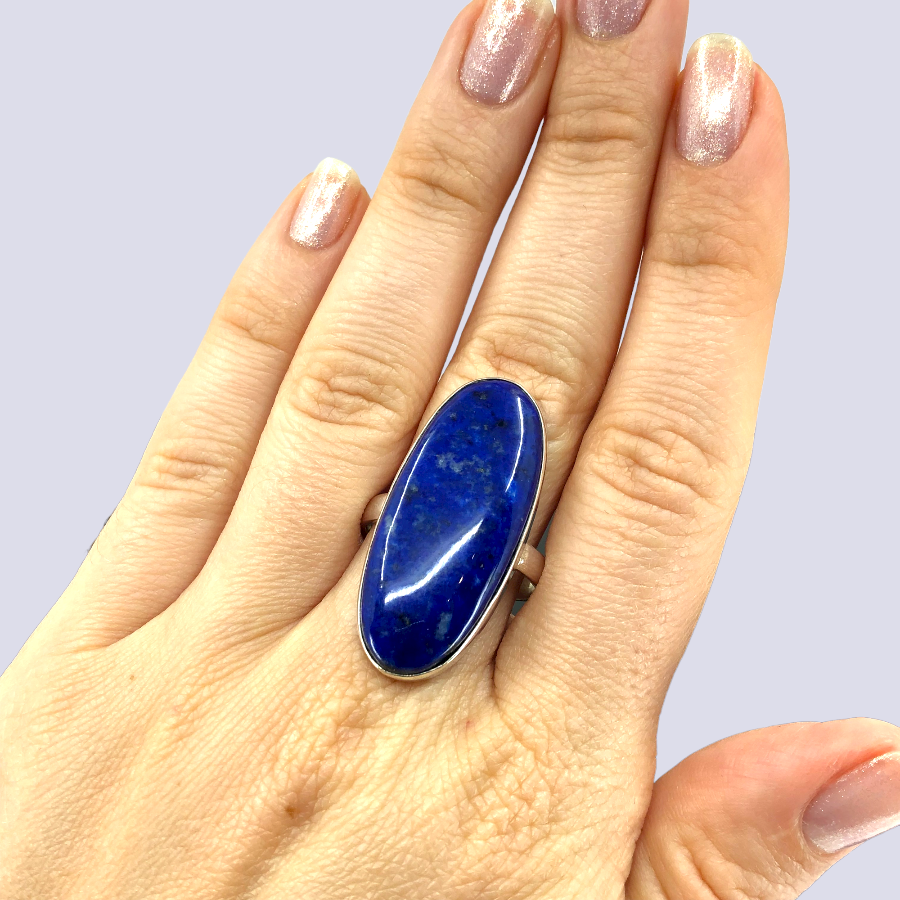 Sterling Silver Ring With Big Oval lapis lazuli, Size 10