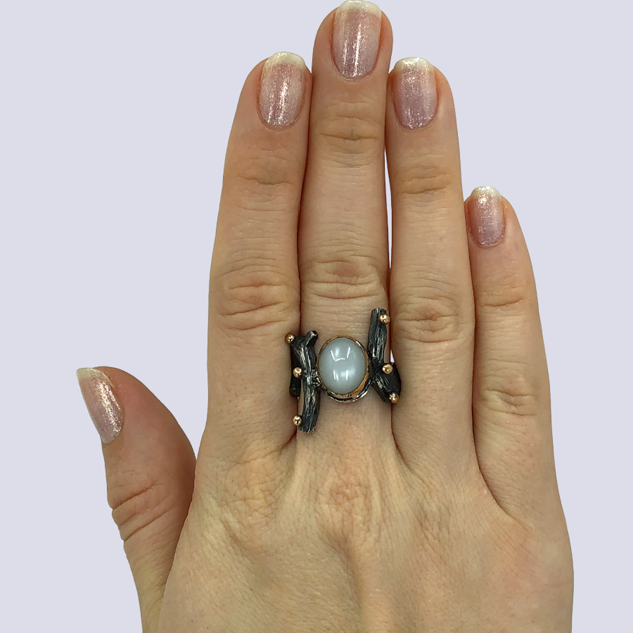 925 Oxidized Silver Ring With White Moonstone, Size 6.5