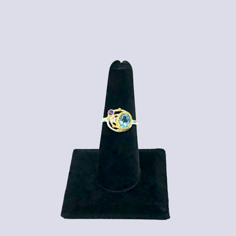 Sterling Silver Ring Inlaid With Blue Topaz And Amethyst, Size 8