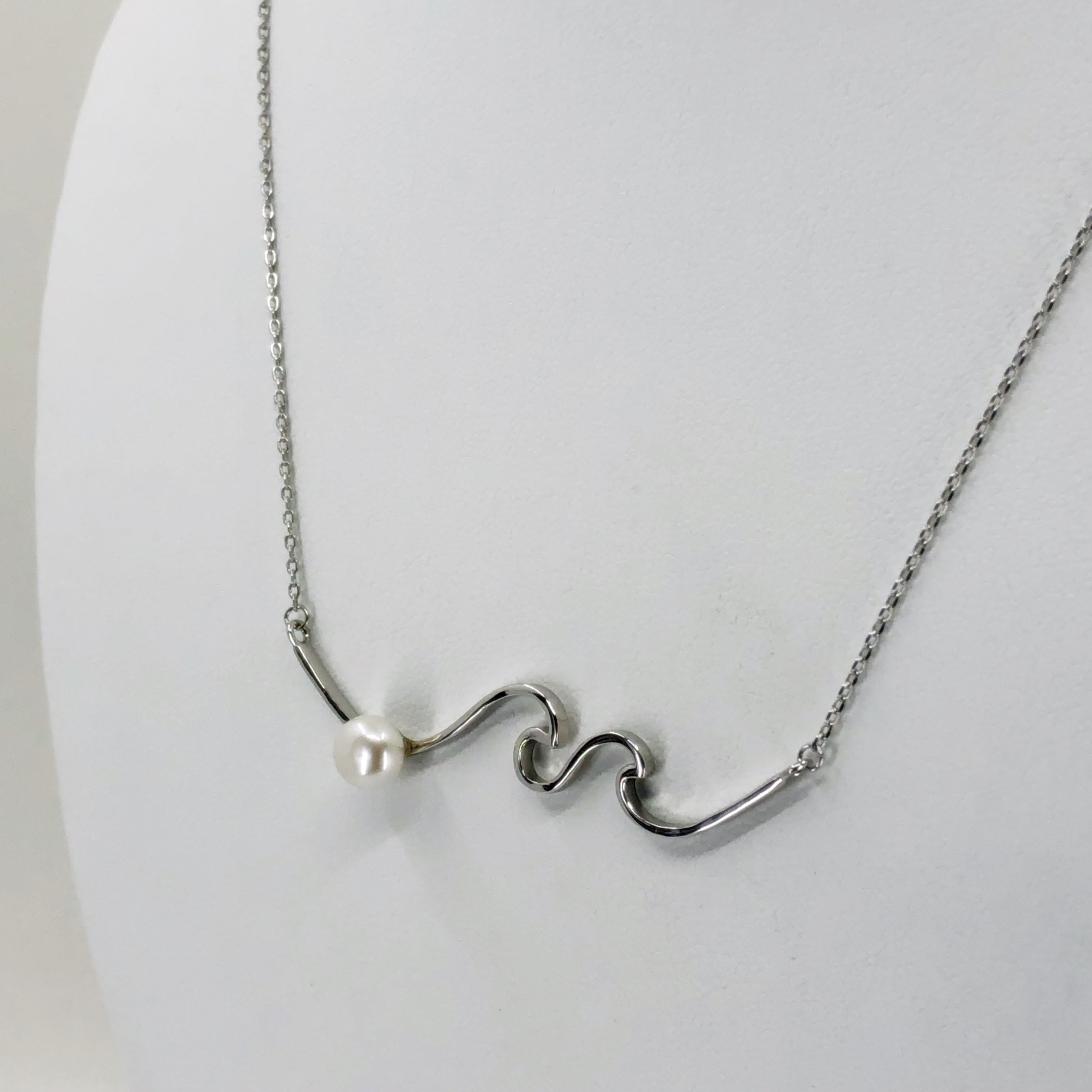 Wave Pendant Necklace | Tangerine Jewelry Shop