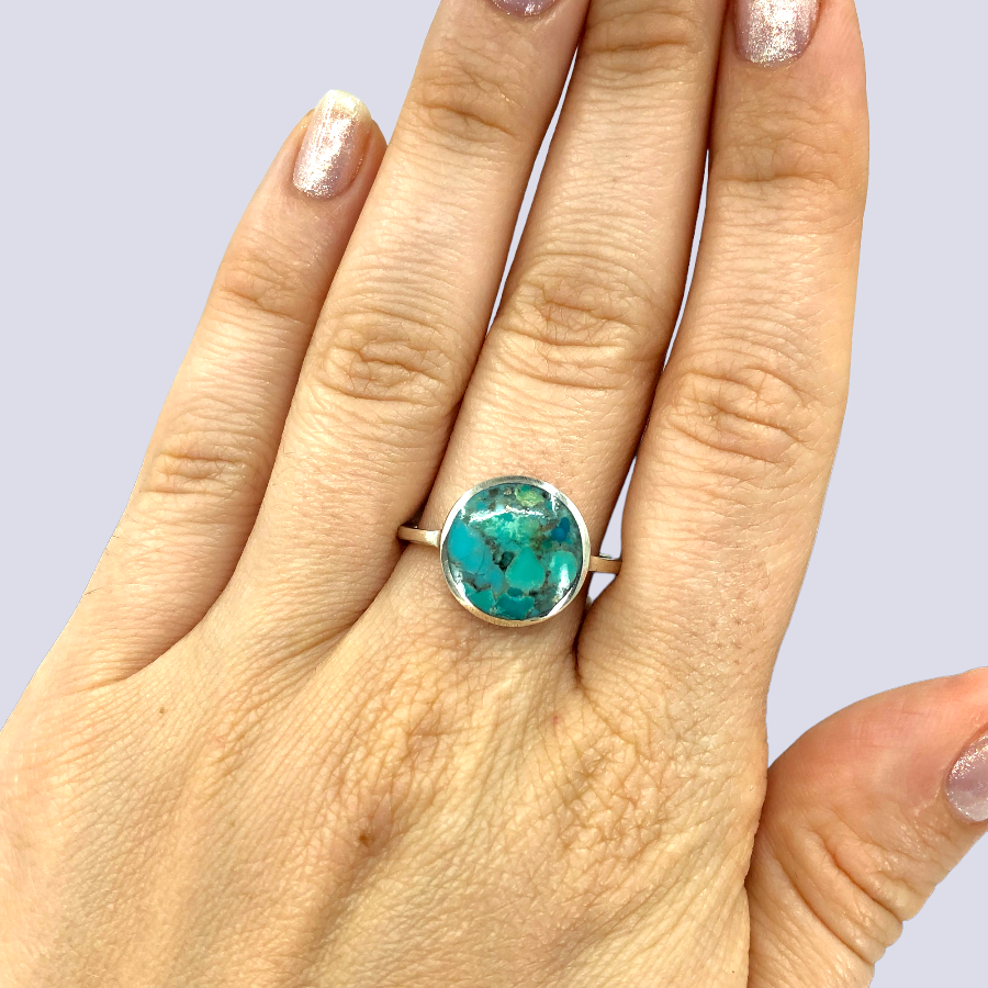 Sterling Silver Ring With Round Turquoise, Size 10