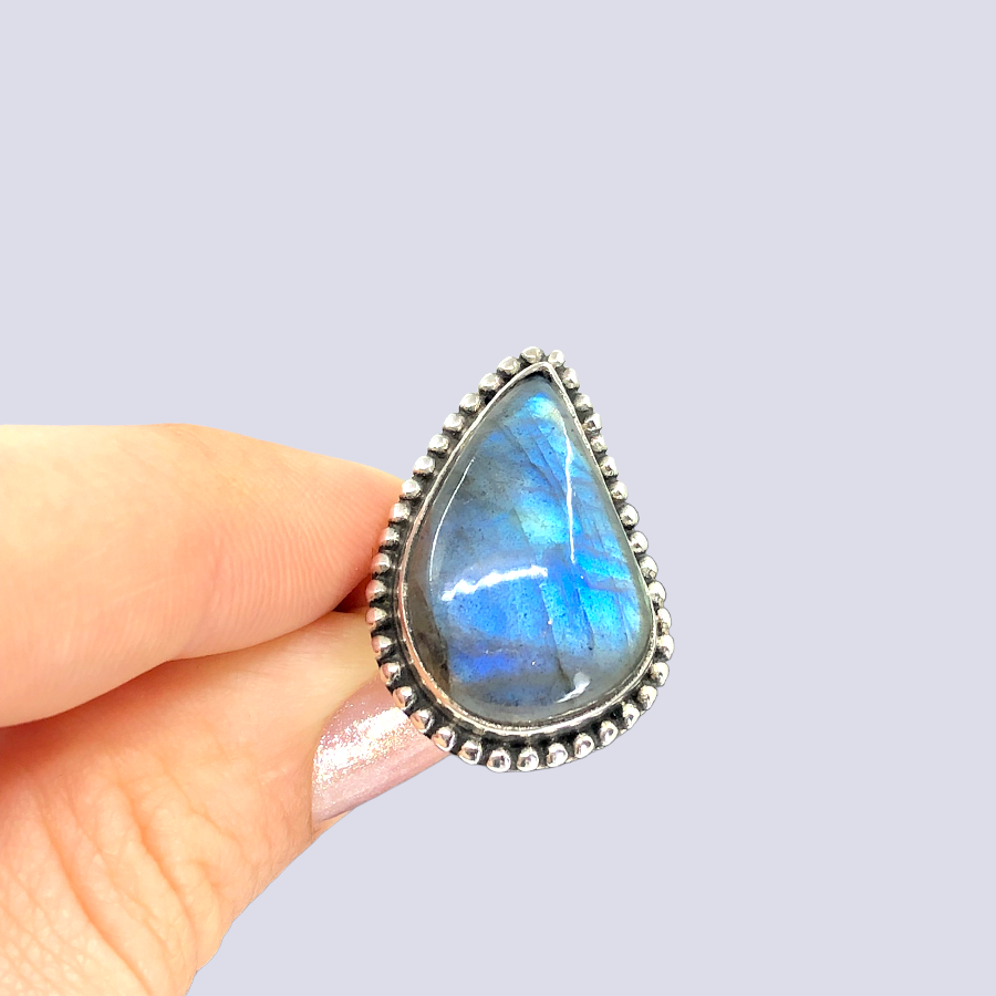 Sterling Silver Ring With Labradorite, Size 9