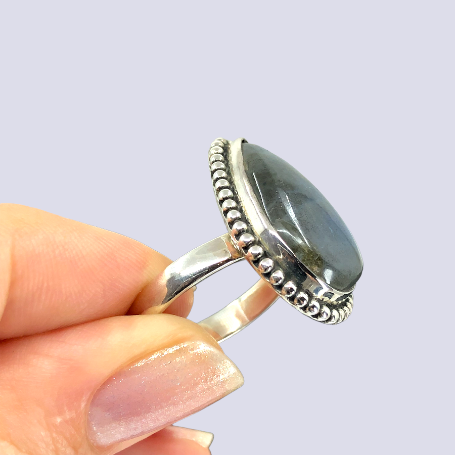 Sterling Silver Ring With Labradorite, Size 9