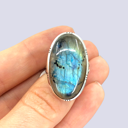 Sterling Silver Ring With Labradorite, Size 7.5
