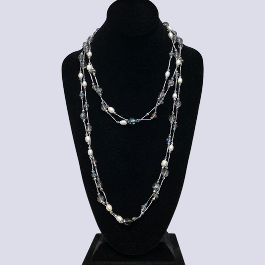 Distinctive Necklace Featuring Freshwater Pearls And Crystal Beads