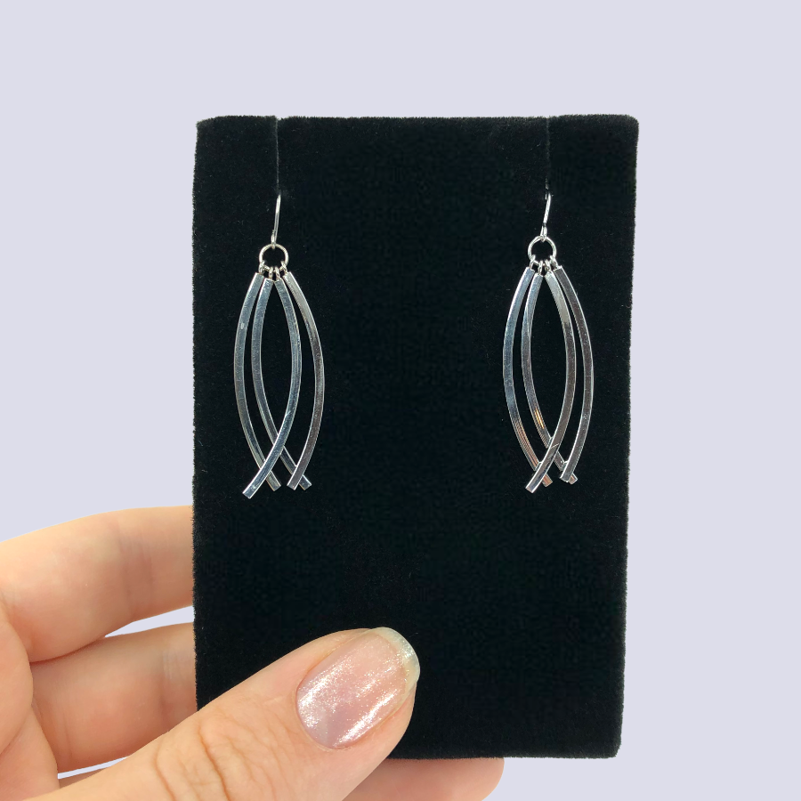 14K White Gold Dangle Earrings