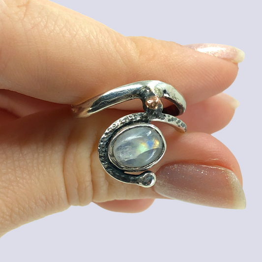 925 Oxidized Silver Ring With Rainbow Moonstone, Size 6.5