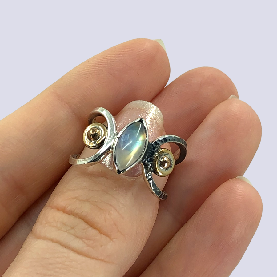 925 Oxidized Silver Ring With Rainbow Moonstone, Size 7