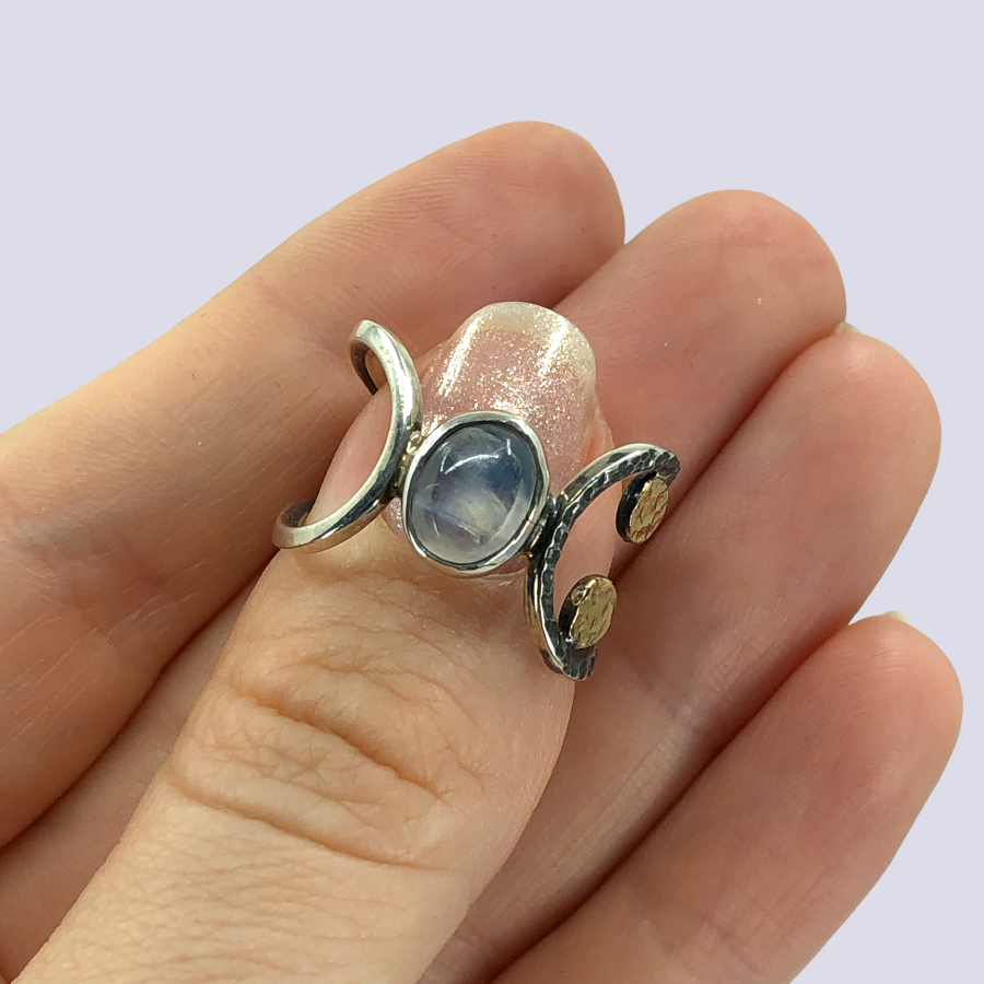 925 Oxidized Silver Ring With Rainbow Moonstone, Size 7