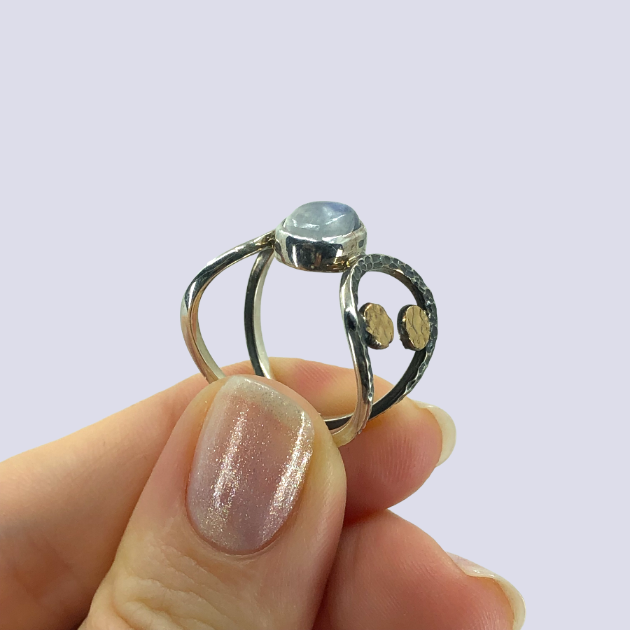 925 Oxidized Silver Ring With Rainbow Moonstone, Size 7