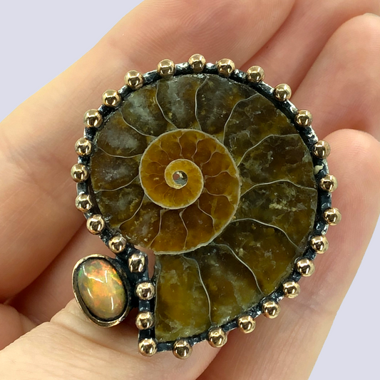 925 Oxidized Silver Ring With Natural Ammonite Fossil And Fire Opal, Size 7,5